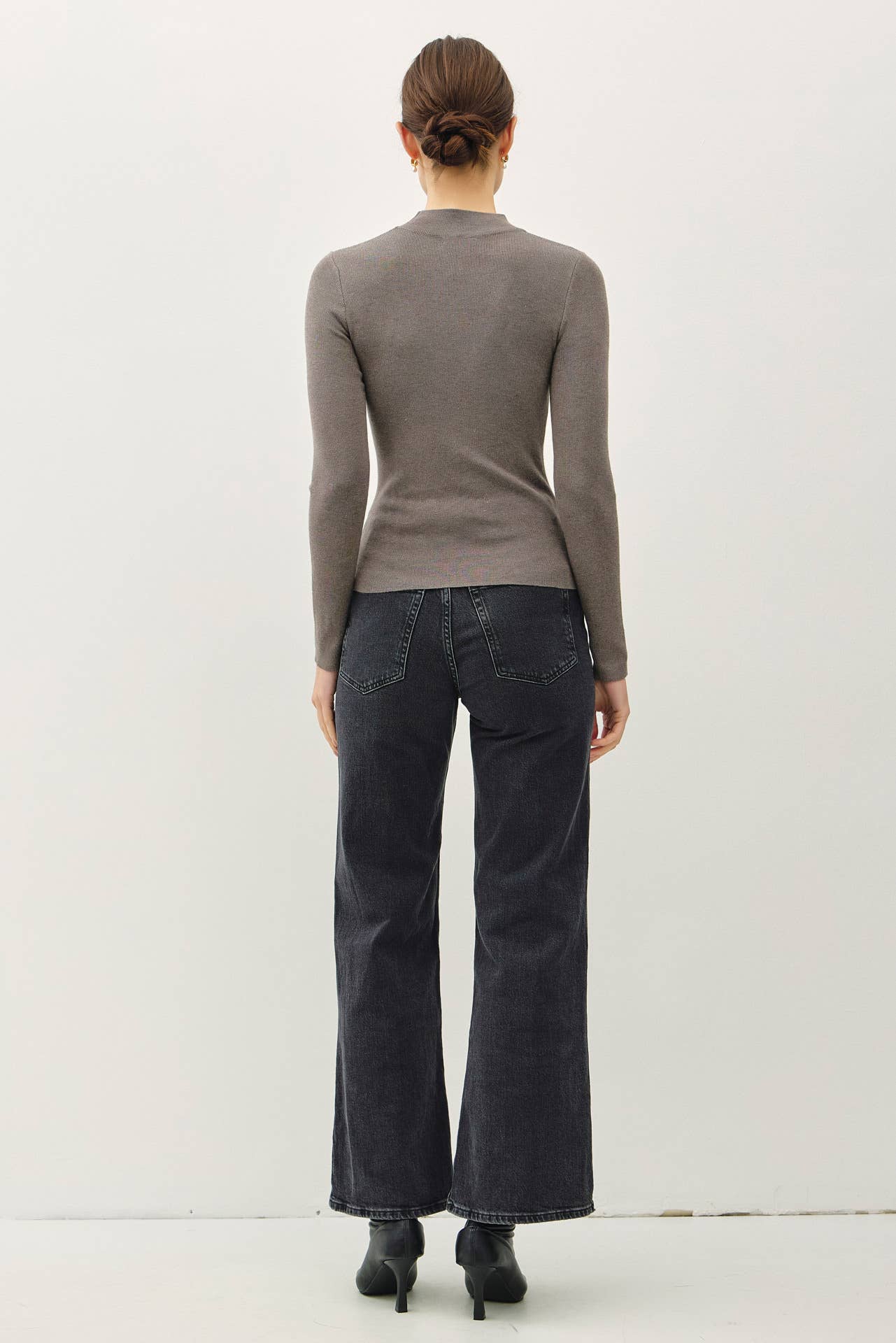 Jenny Ribbed Mockneck Sweater