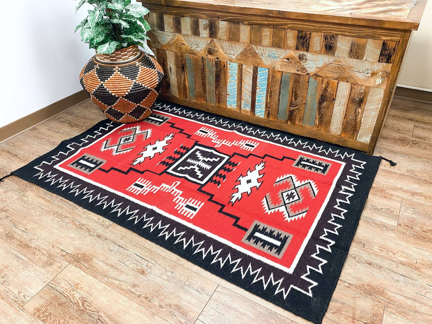 Trading Post Wool Rug No. 631 | 4' x 6'