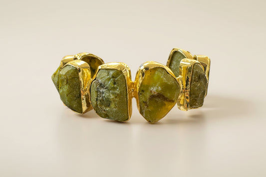 Iris Raw Stone Cuff