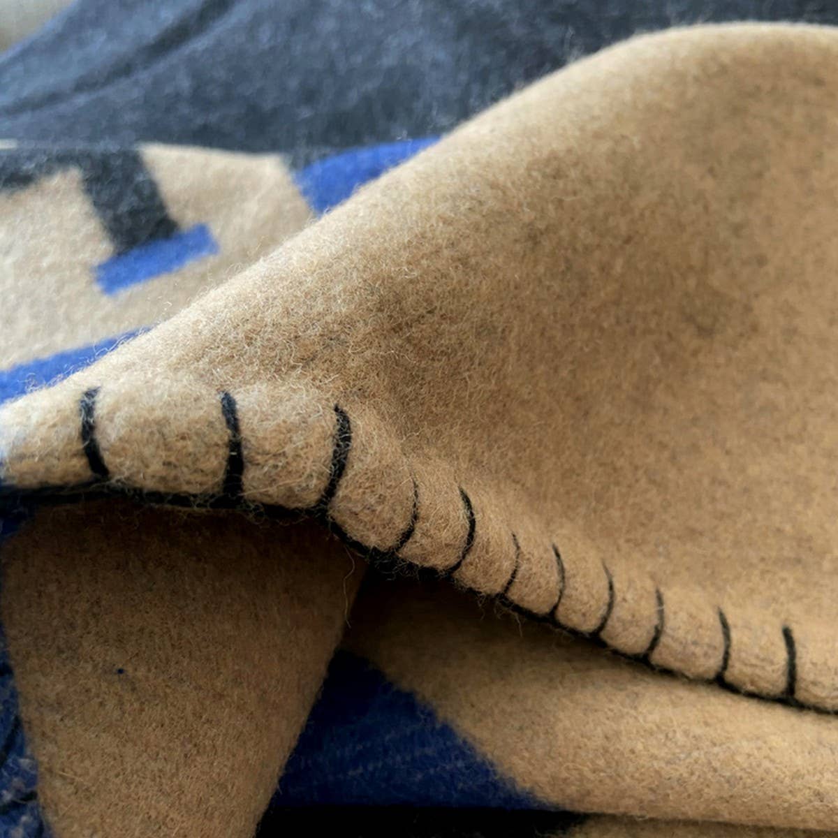 Simple Warm Sofa Blanket