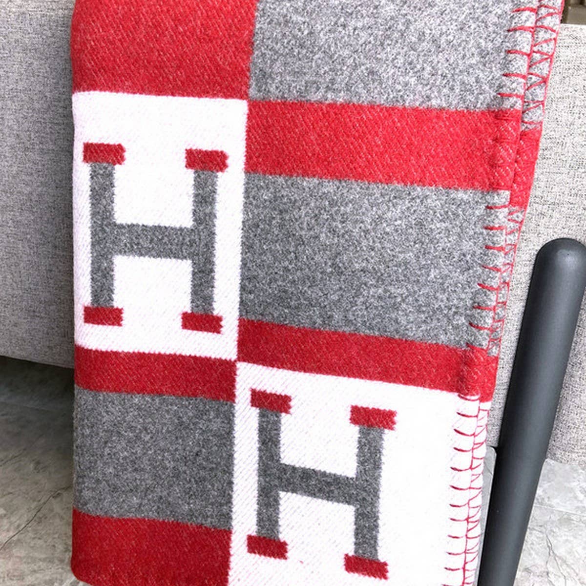Simple Warm Sofa Blanket