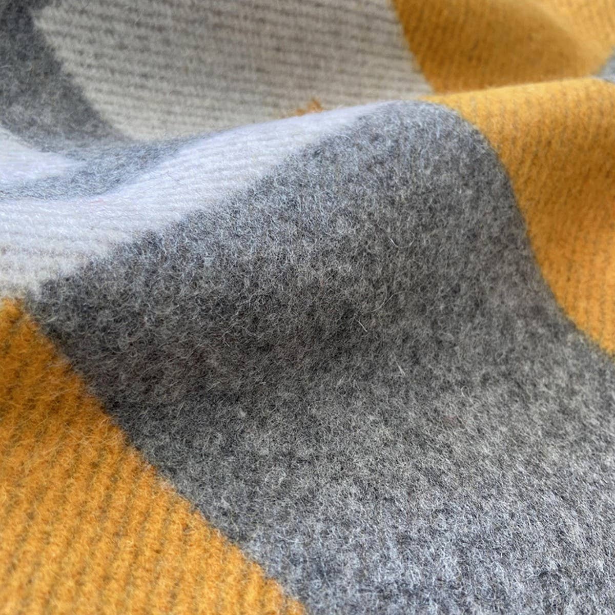 Simple Warm Sofa Blanket