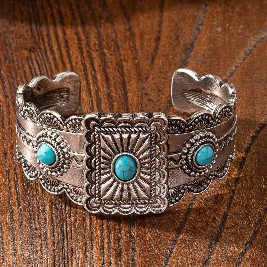 Jackson Western Cuff