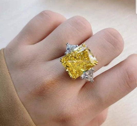 Canary Radiance Statement Ring