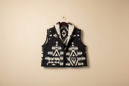 JRD- Julie Vest- Collar& Pockets