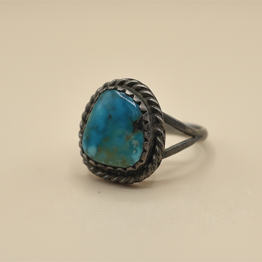 Sterling Silver Navajo Style Turquoise Statement Ring | Size 5