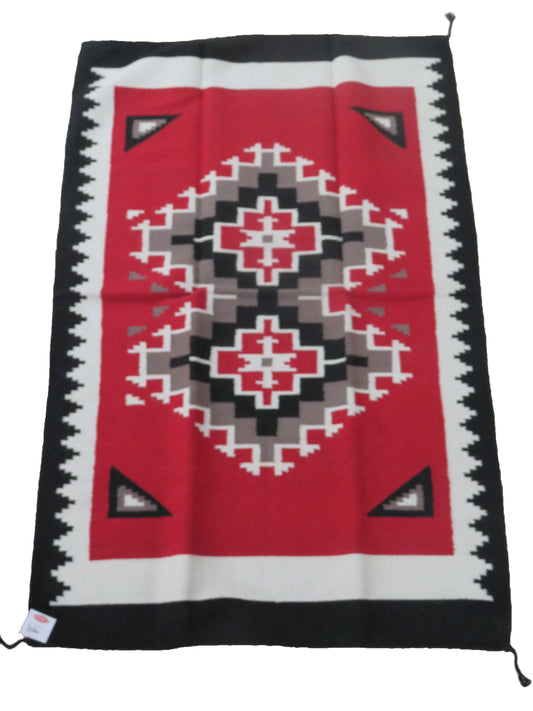 Maya Modern Wool Rug | 4' x 6'