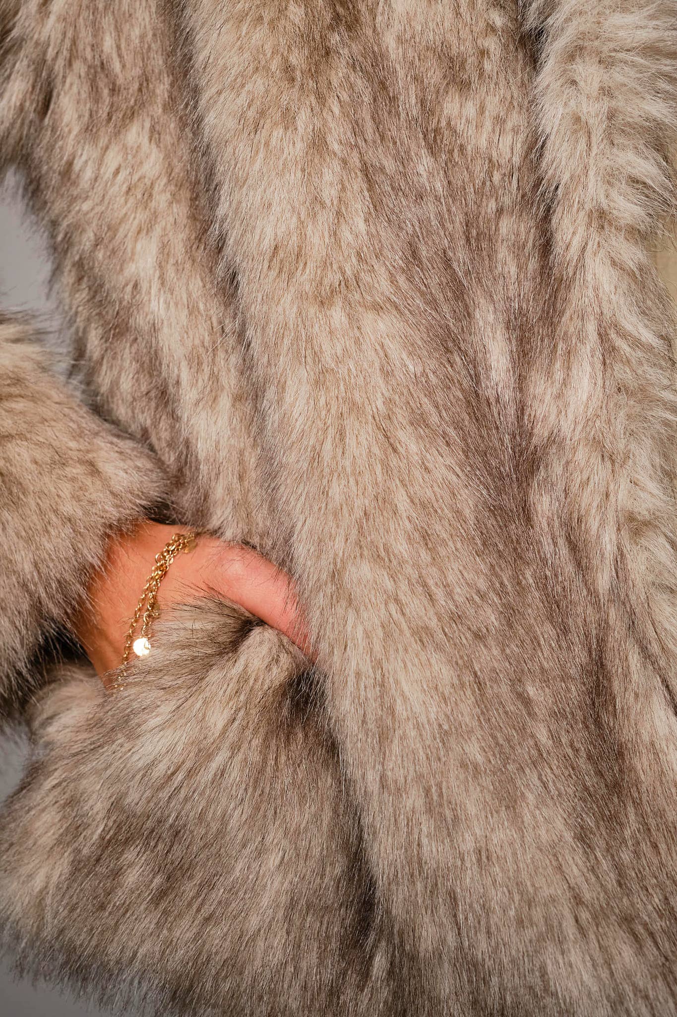 Jackson Crop Fur Two Tone Vegan Fur Jacket